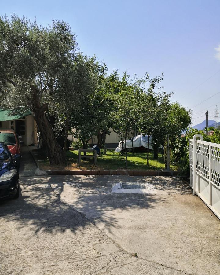 Apartment Dukic Бар Екстер'єр фото