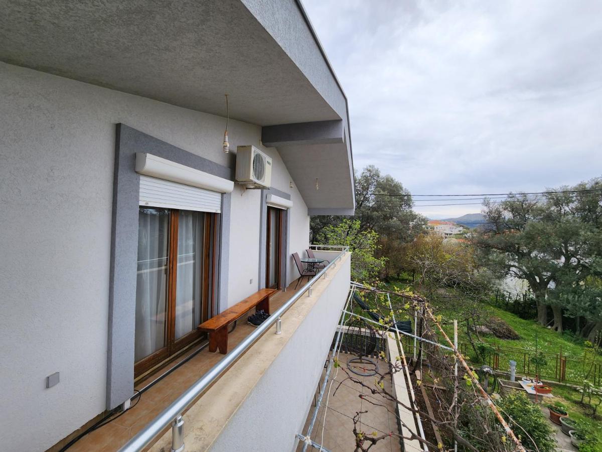 Apartment Dukic Бар Екстер'єр фото